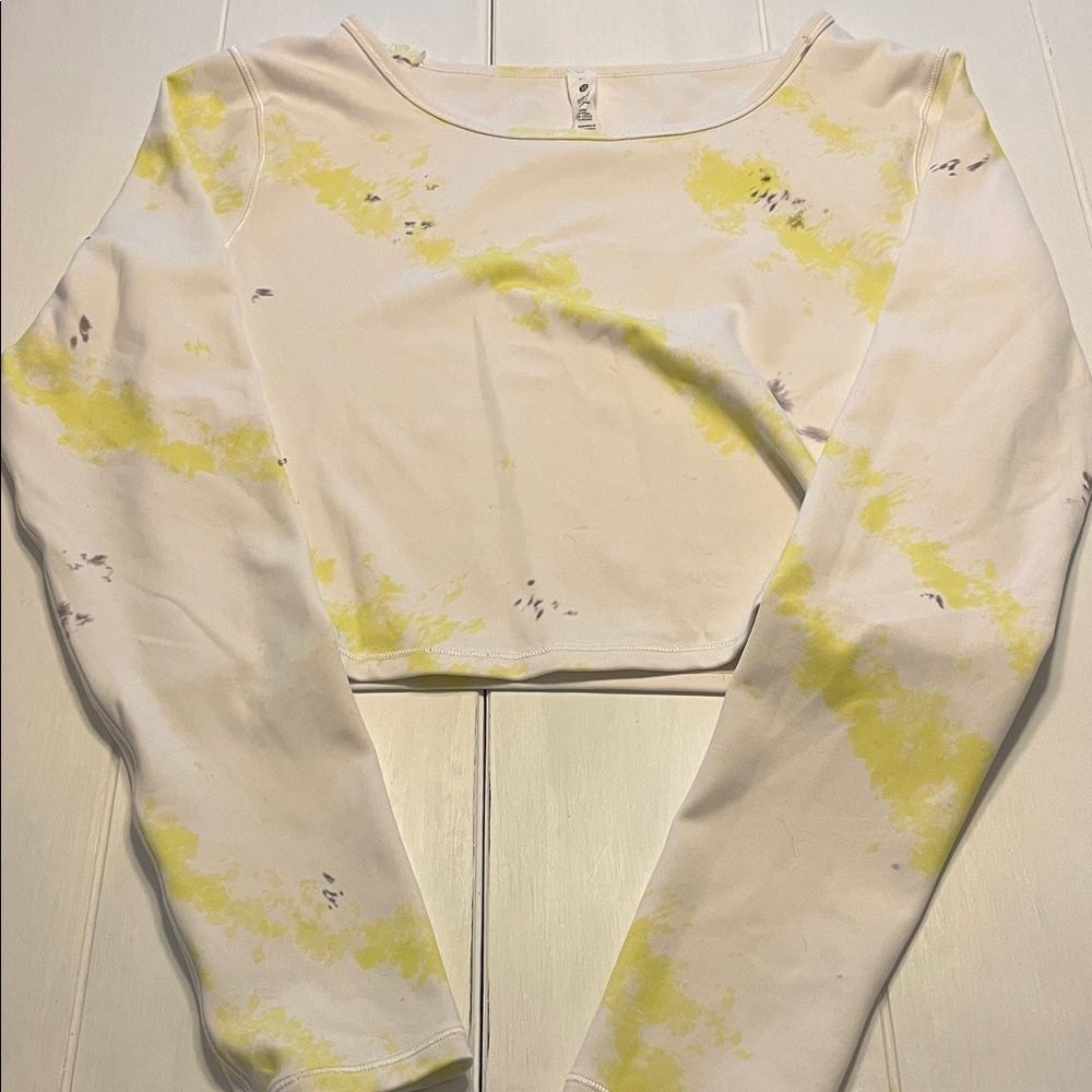 Lululemon/crop long sleeve top/10/white yellow splash/EUC